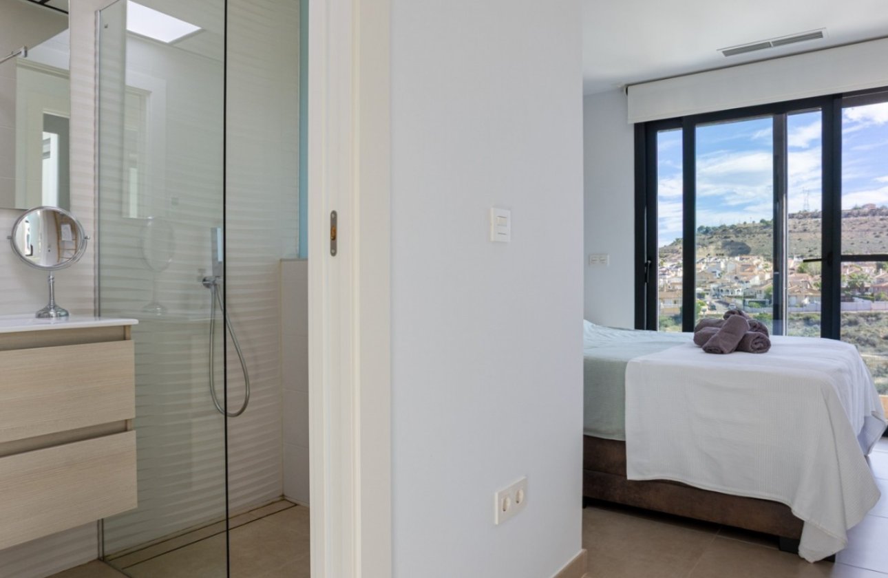 Resale - Townhouse - Benijofar