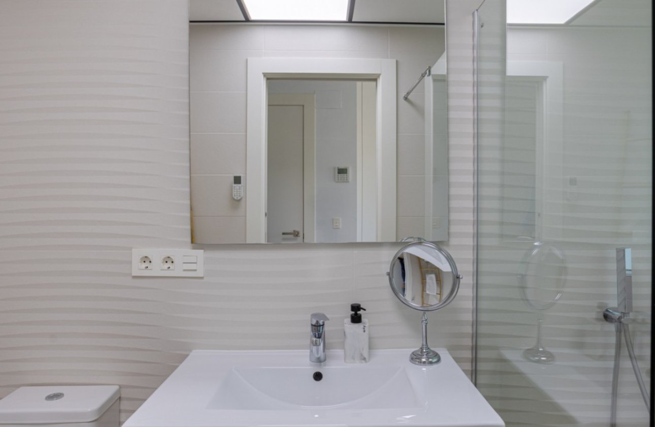 Resale - Townhouse - Benijofar