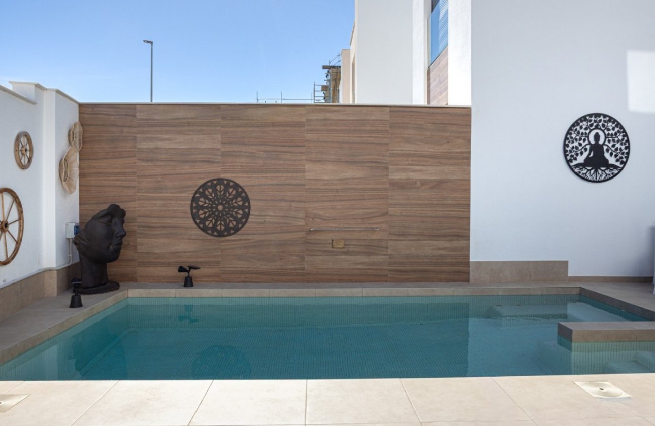 Resale - Townhouse - Benijofar