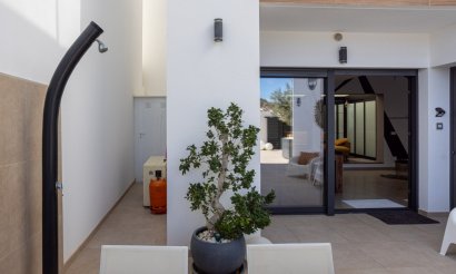 Resale - Townhouse - Benijofar