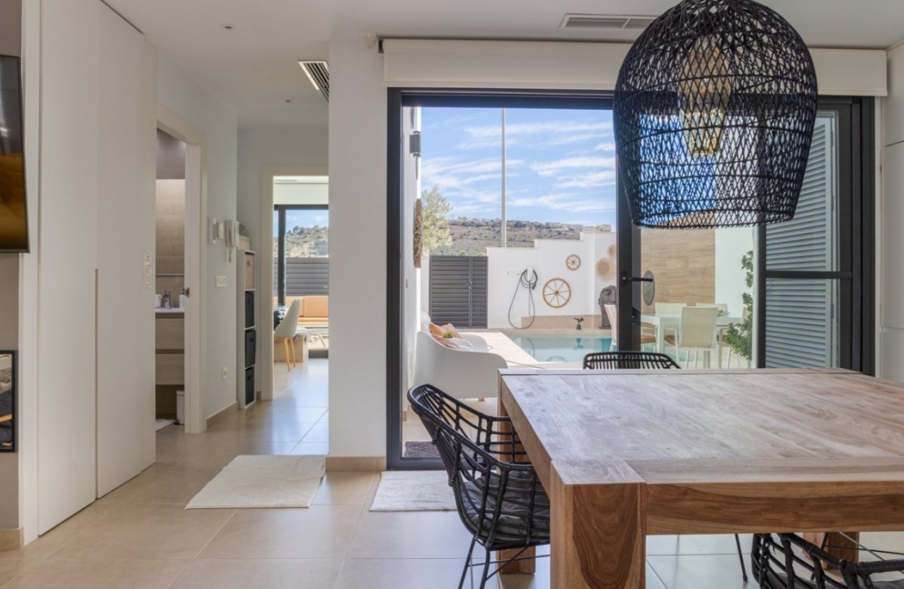 Resale - Townhouse - Benijofar