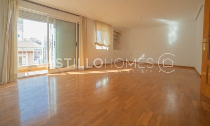 Reventa - Apartamento / piso - Torrevieja - Centro