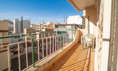 Reventa - Apartamento / piso - Torrevieja - Centro
