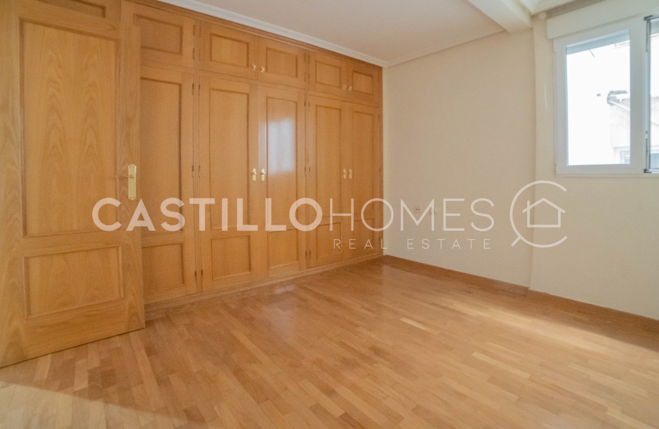 Reventa - Apartamento / piso - Torrevieja - Centro