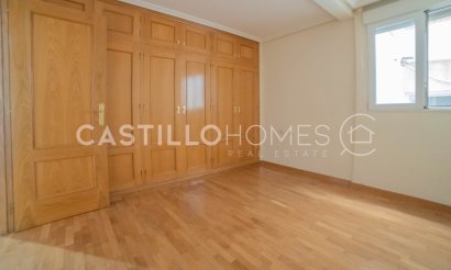 Reventa - Apartamento / piso - Torrevieja - Centro