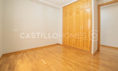 Reventa - Apartamento / piso - Torrevieja - Centro