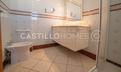Reventa - Apartamento / piso - Torrevieja - Centro