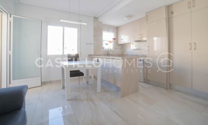Resale - Apartment / flat - Torrevieja - Playa de El Cura