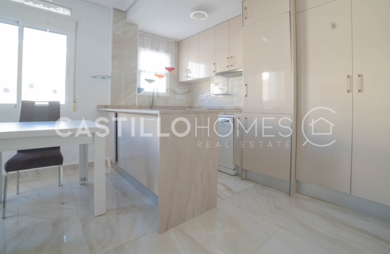 Resale - Apartment / flat - Torrevieja - Playa de El Cura