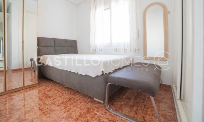 Resale - Apartment / flat - Torrevieja - Playa de El Cura