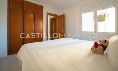 Resale - Apartment / flat - Orihuela Costa - Dehesa de campoamor