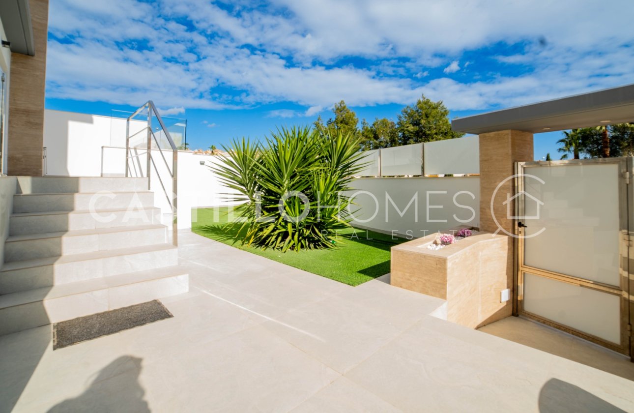 Reventa - Villa - Orihuela Costa - Las Filipinas