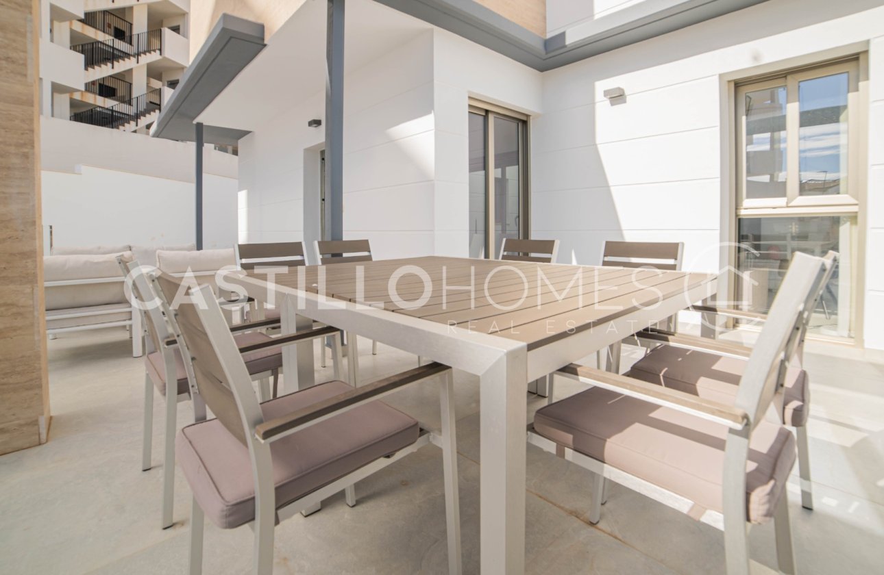 Reventa - Villa - Orihuela Costa - Las Filipinas