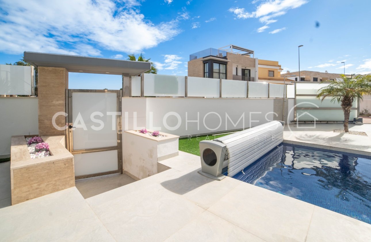 Reventa - Villa - Orihuela Costa - Las Filipinas