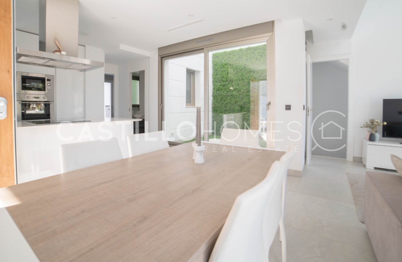 Reventa - Villa - Orihuela Costa - Las Filipinas