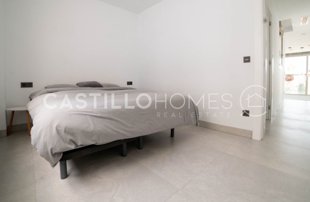 Reventa - Villa - Orihuela Costa - Las Filipinas