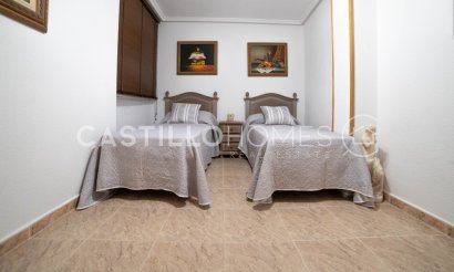 Reventa - Apartamento / piso - Torrevieja - Centro