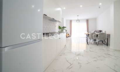 Reventa - Apartamento / piso - Torrevieja - Centro