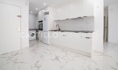 Reventa - Apartamento / piso - Torrevieja - Centro