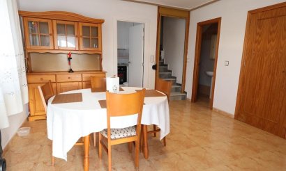Resale - Townhouse - Torrevieja - El limonar