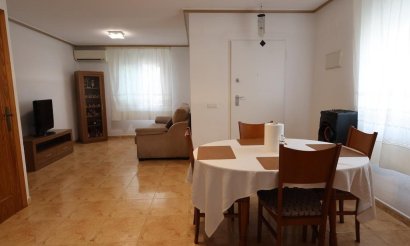 Resale - Townhouse - Torrevieja - El limonar