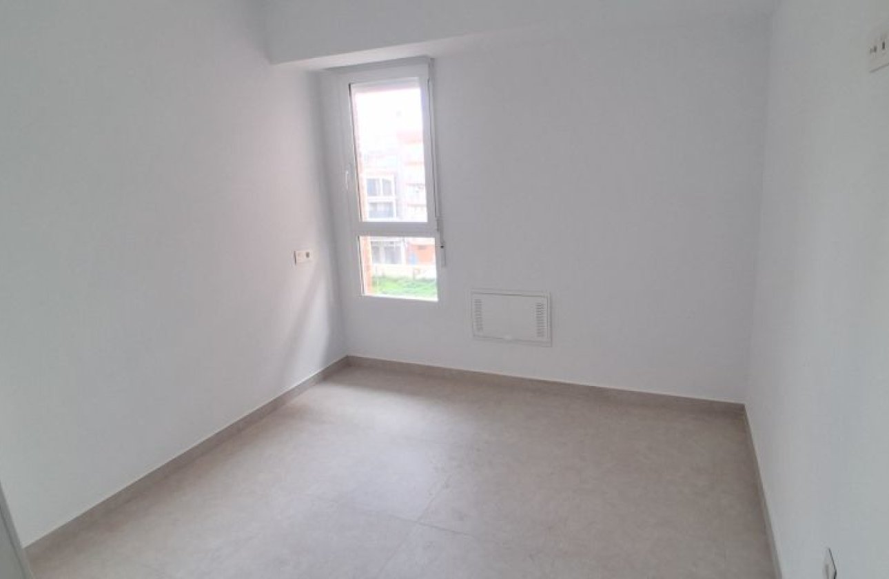 Resale - Apartment / flat - Torrevieja