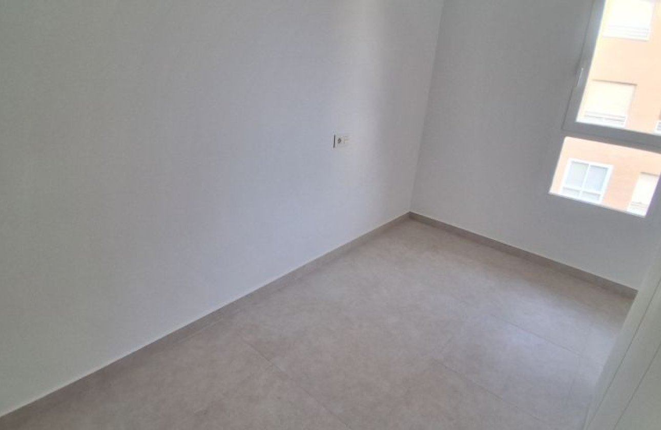 Resale - Apartment / flat - Torrevieja