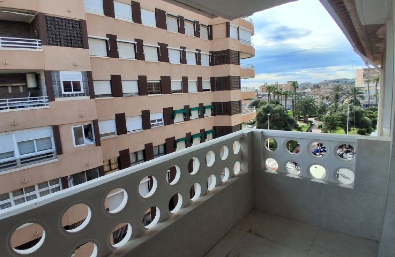 Resale - Apartment / flat - Torrevieja