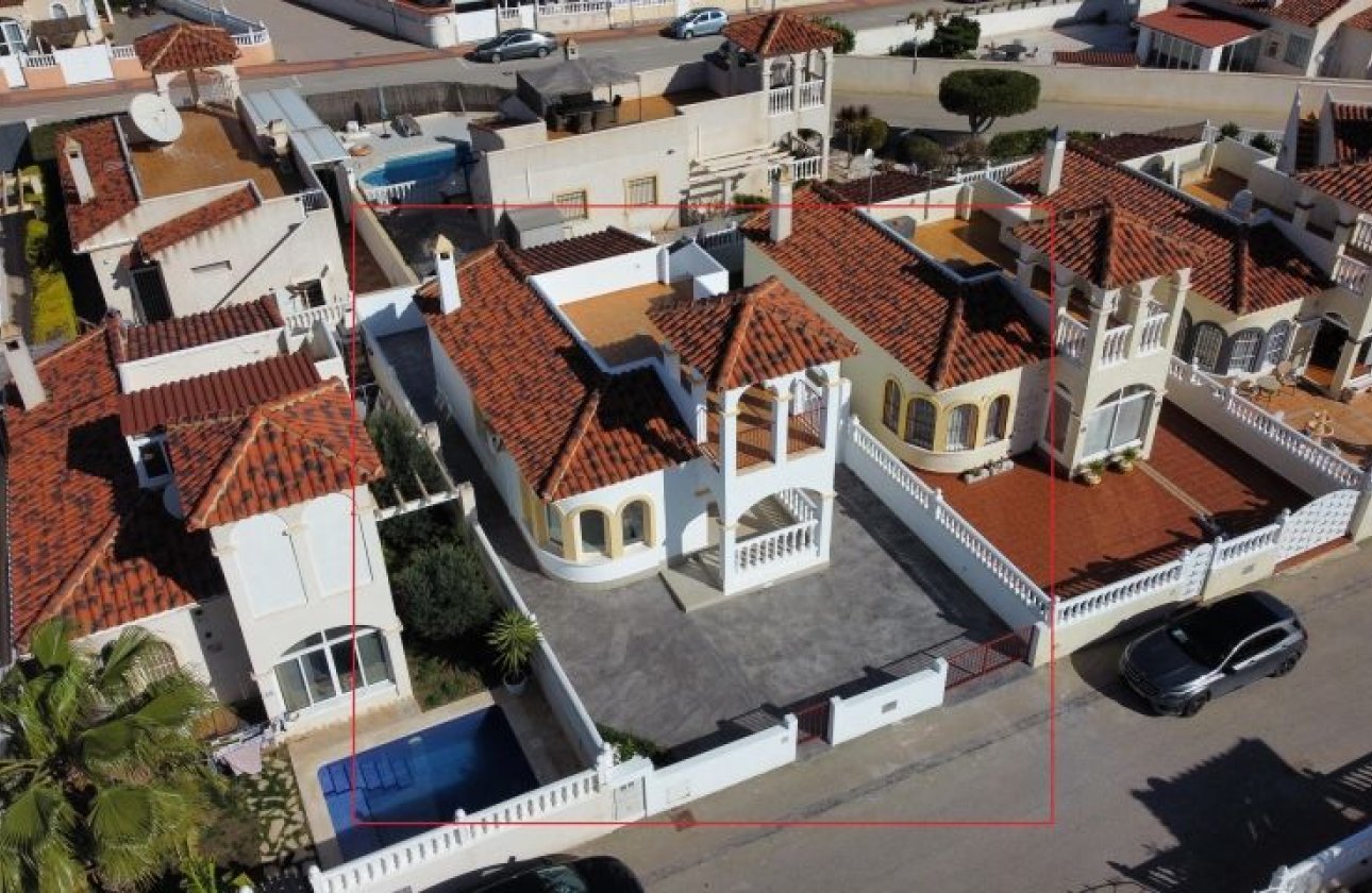 Resale - Villa - Algorfa