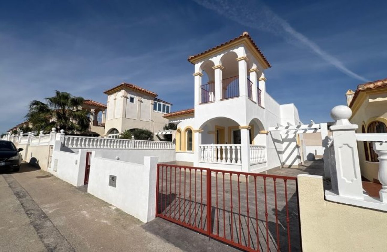 Resale - Villa - Algorfa
