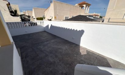Resale - Villa - Algorfa