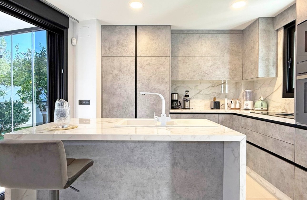 Reventa - Villa - Orihuela Costa - Villamartín