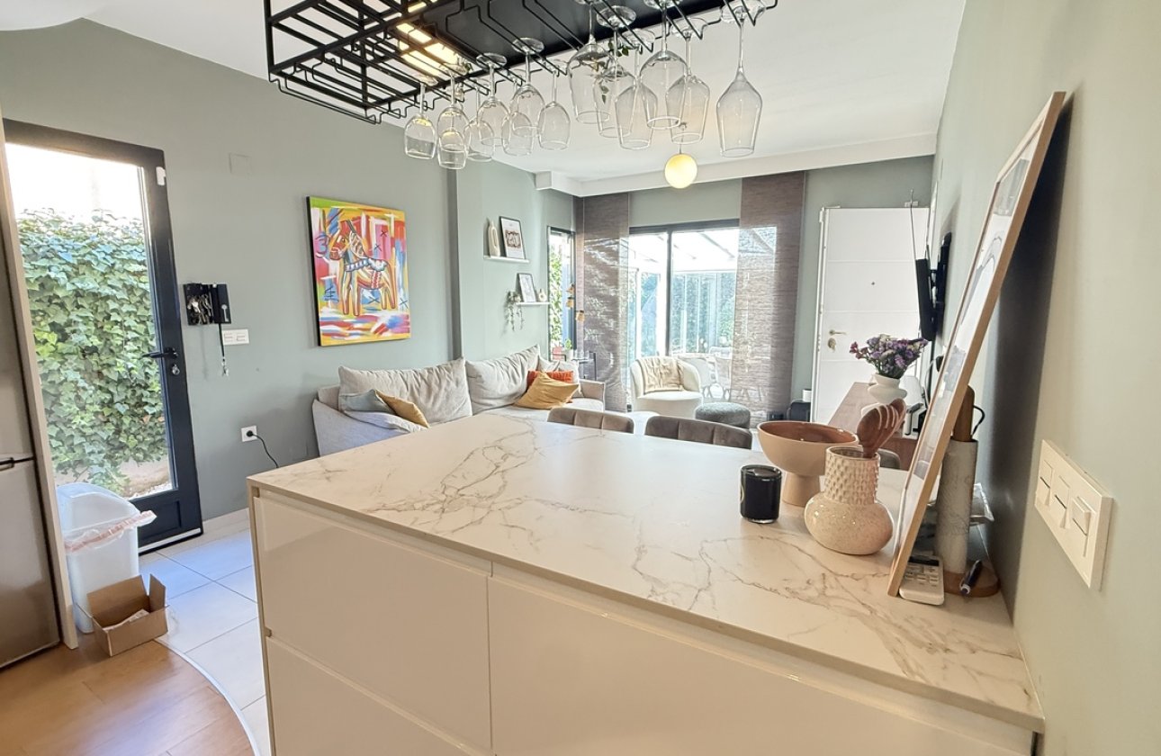 Reventa - Villa - La Zenia