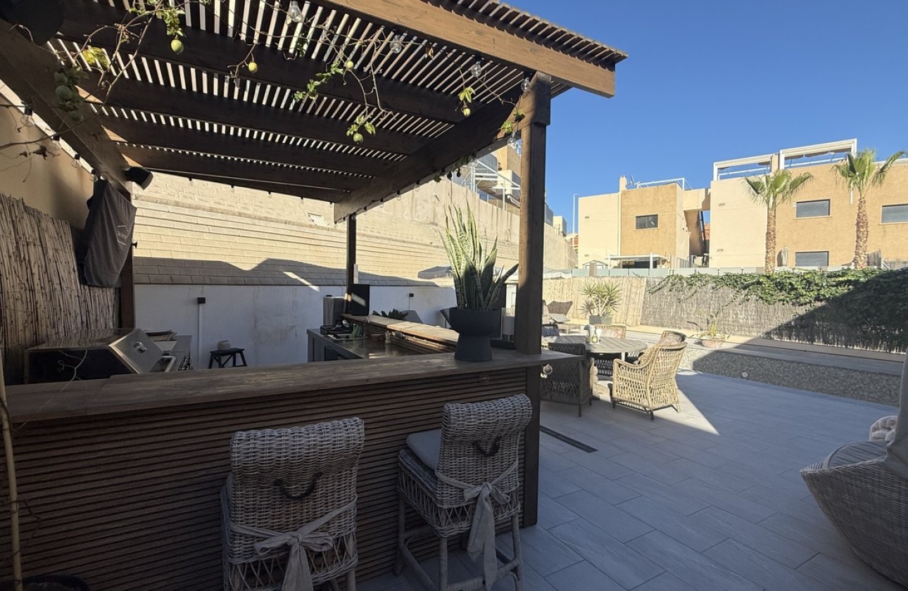 Reventa - Villa - La Zenia
