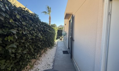 Reventa - Villa - La Zenia