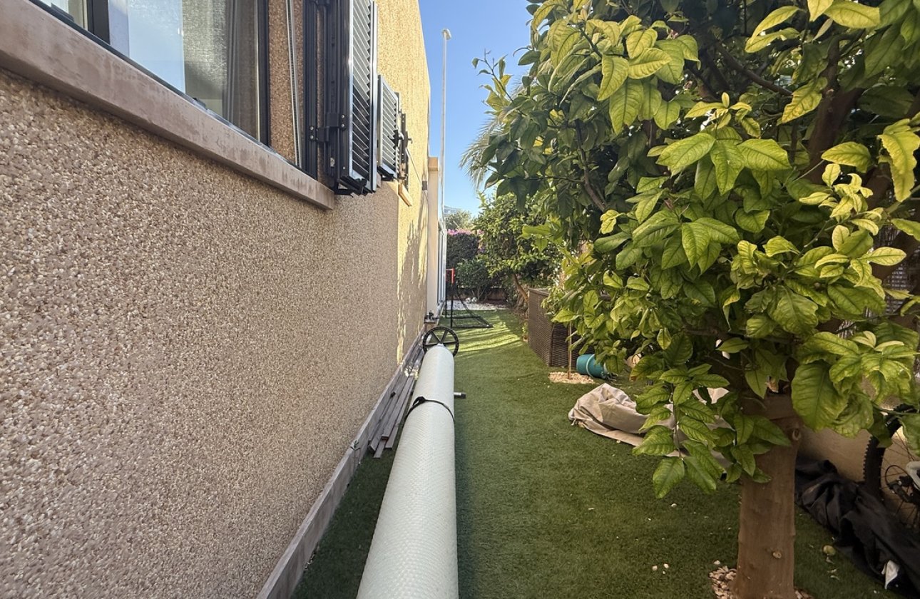 Reventa - Villa - La Zenia