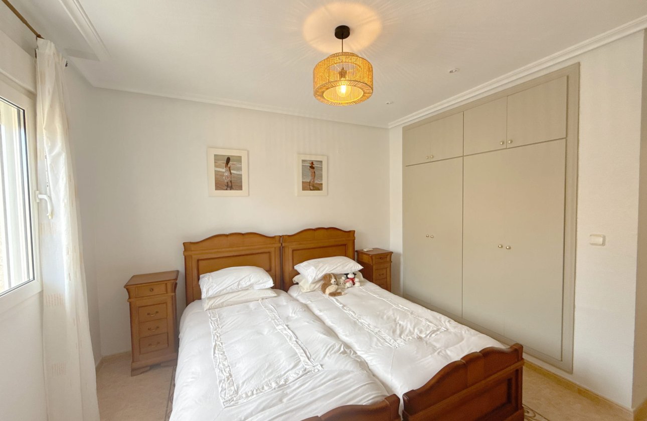 Resale - Townhouse - La Zenia