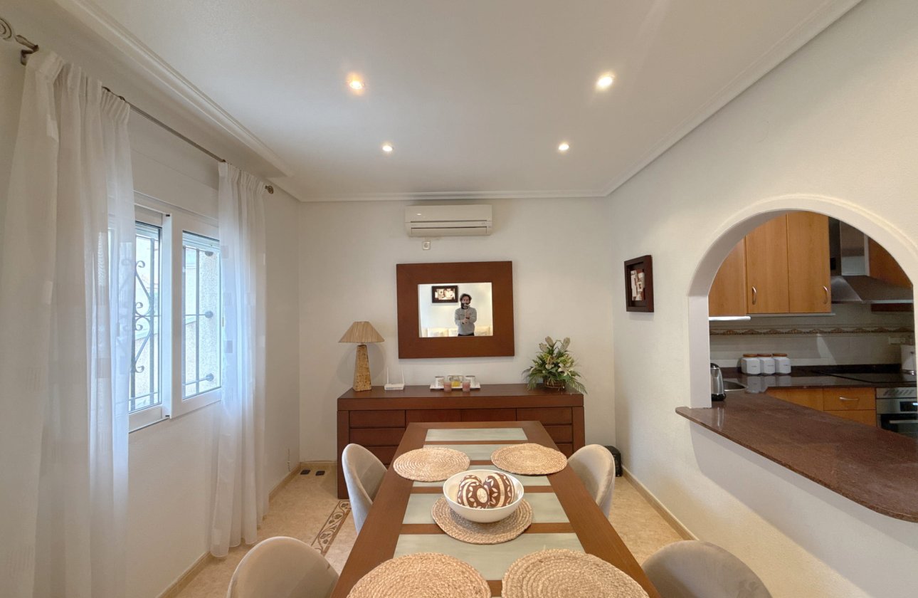 Resale - Townhouse - La Zenia