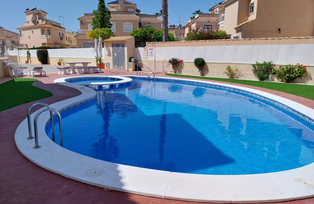Resale - Townhouse - La Zenia