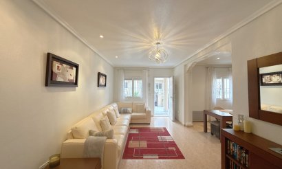 Resale - Townhouse - La Zenia