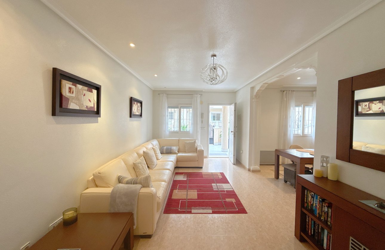 Resale - Townhouse - La Zenia