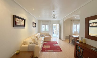 Resale - Townhouse - La Zenia