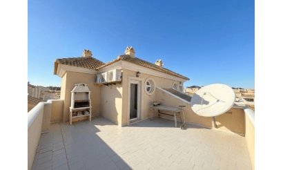 Resale - Townhouse - La Zenia