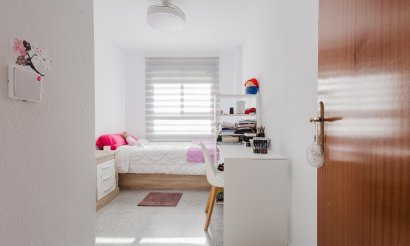 Resale - Apartment / flat - San Miguel de Salinas