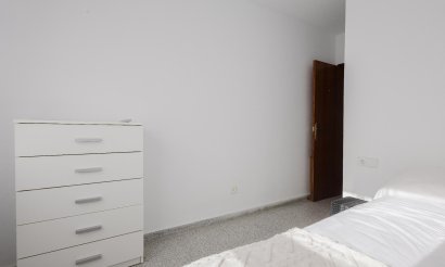 Resale - Apartment / flat - San Miguel de Salinas