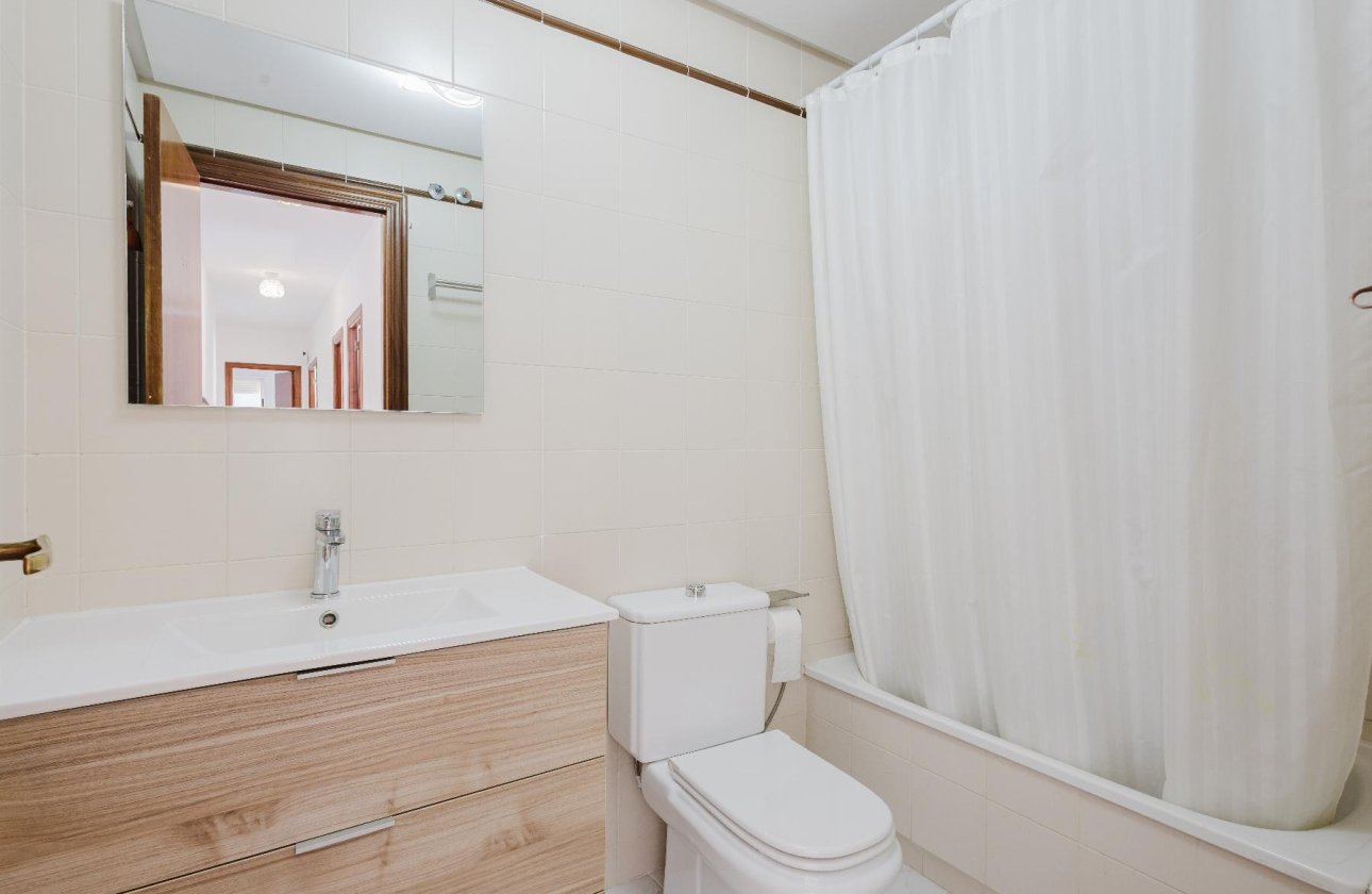 Resale - Apartment / flat - San Miguel de Salinas