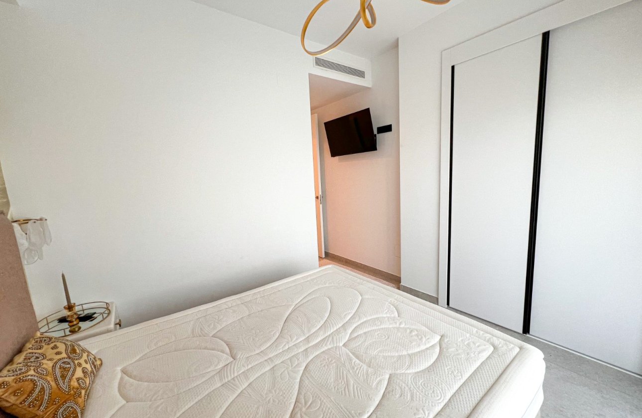 Resale - Apartment / flat - Guardamar del Segura - Urbanizaciones