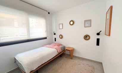 Resale - Apartment / flat - Guardamar del Segura - Urbanizaciones