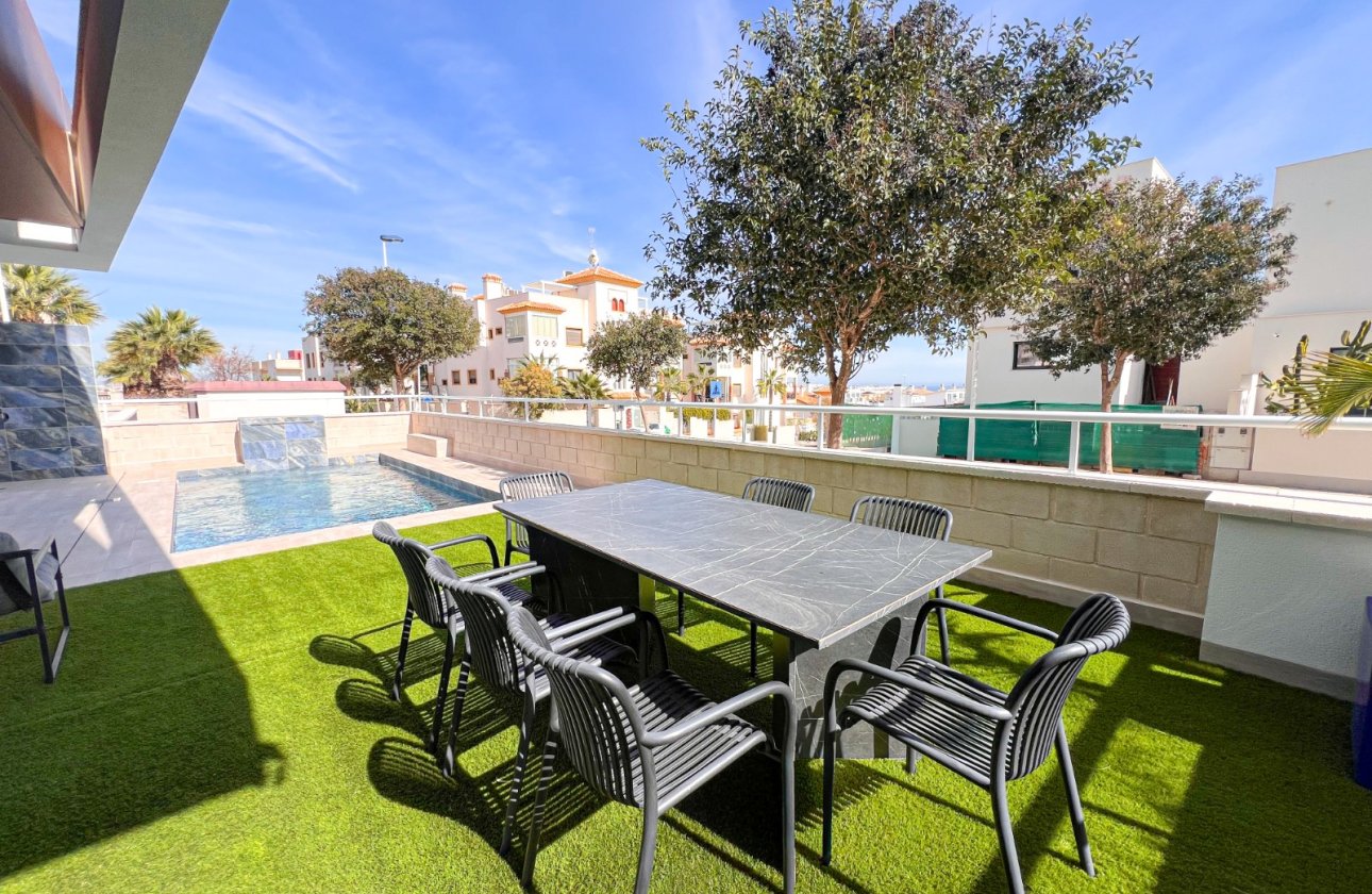 Resale - Apartment / flat - Guardamar del Segura - Urbanizaciones