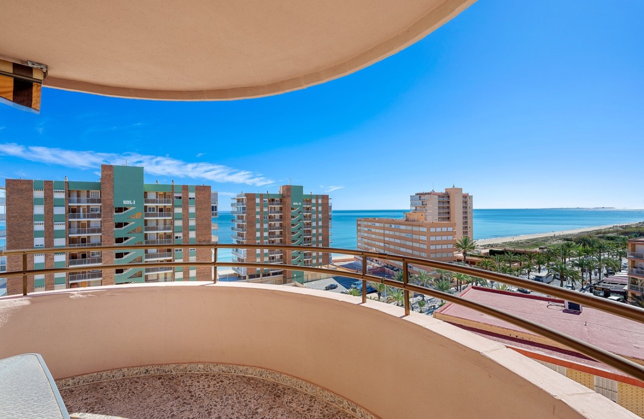 Reventa - Apartamento / piso - Arenales del Sol - Segunda linea playa